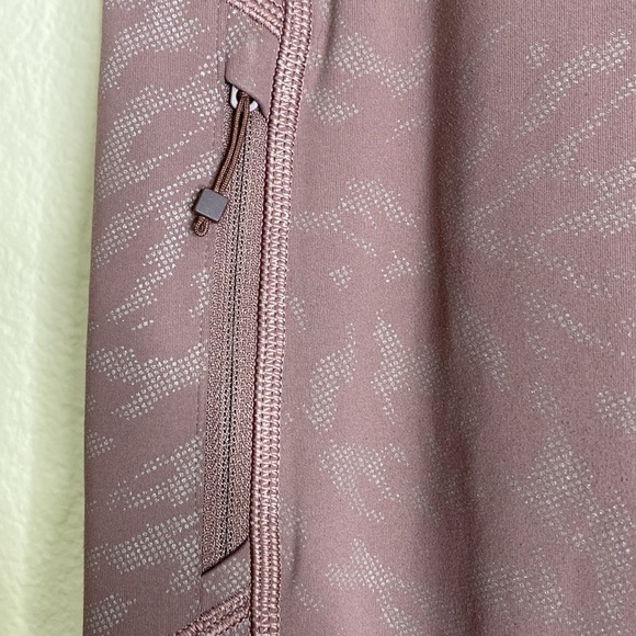 Athleta ranier printed tight women’s extra small mauve EUC - Picture 3 of 7